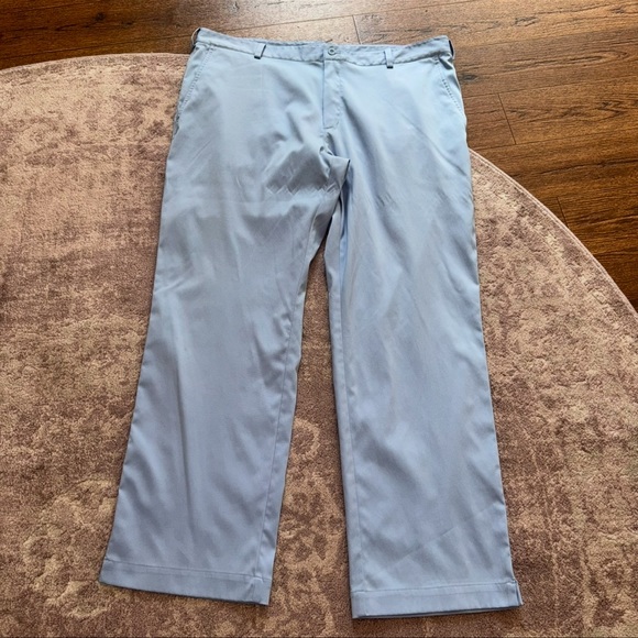 Nike Golf Men’s 40x30 Powder Baby Light Blue Slack Pants - Picture 1 of 6